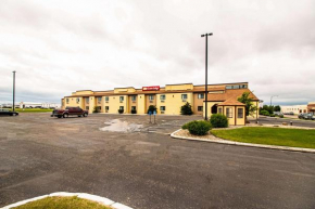 Отель Econo Lodge Watertown  Уотертаун